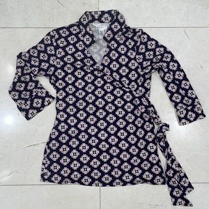 Diane von Furstenberg wrap and tie shirt NWOT